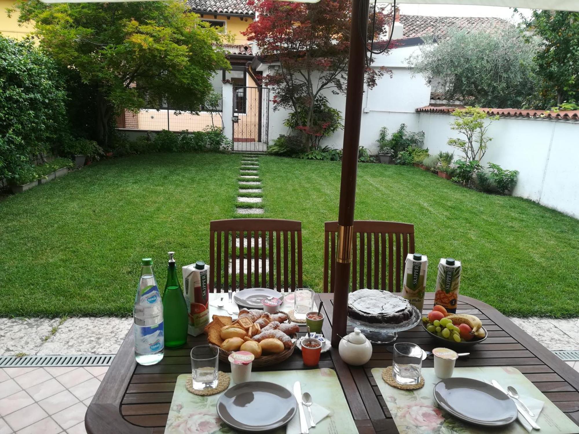 Il Colibri Bed&Breakfast Leno Exteriér fotografie